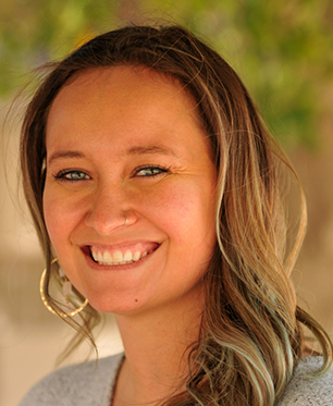 Sandra headshot